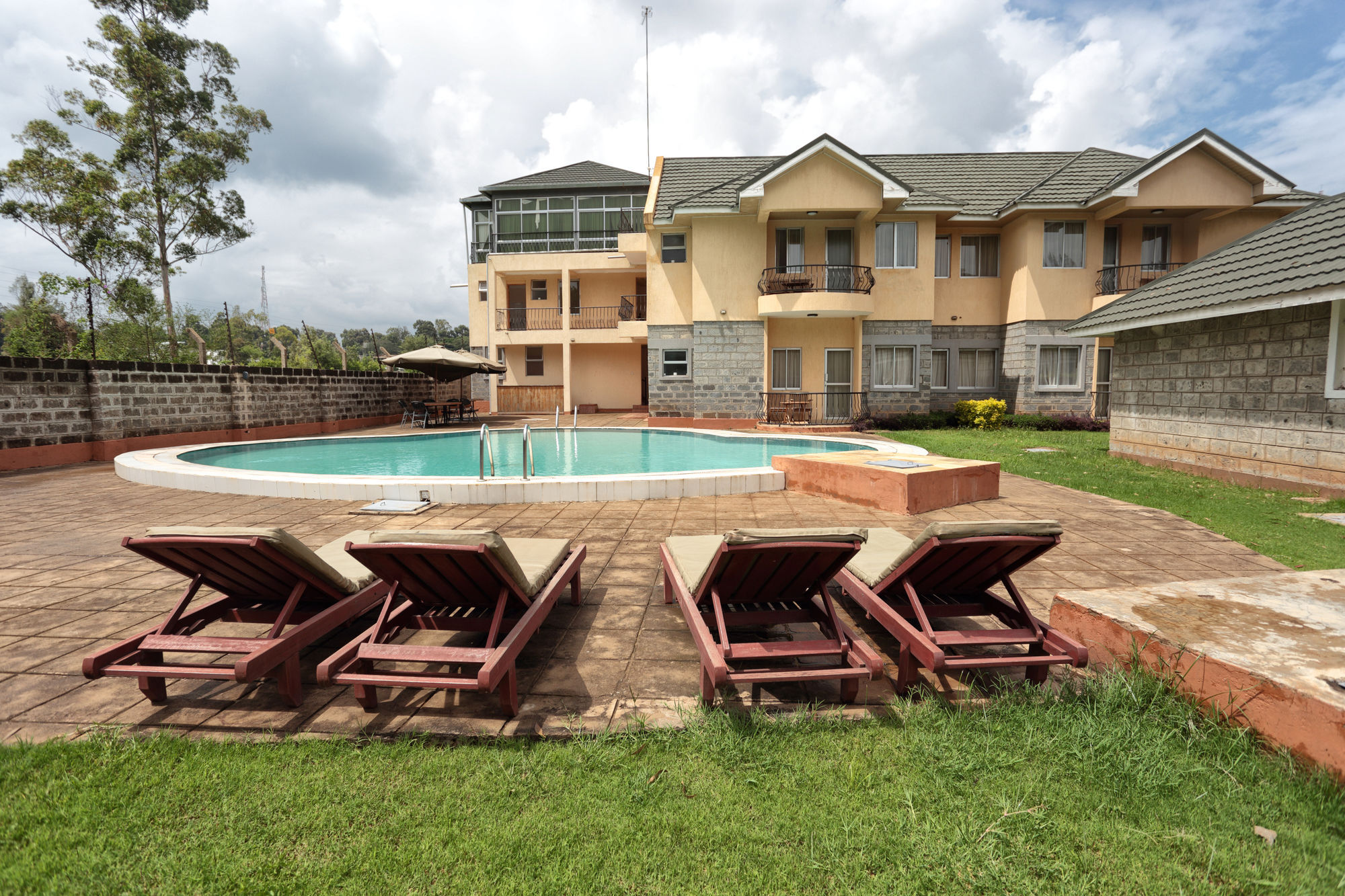 Longview Suites Hotel Nairobi Exteriör bild